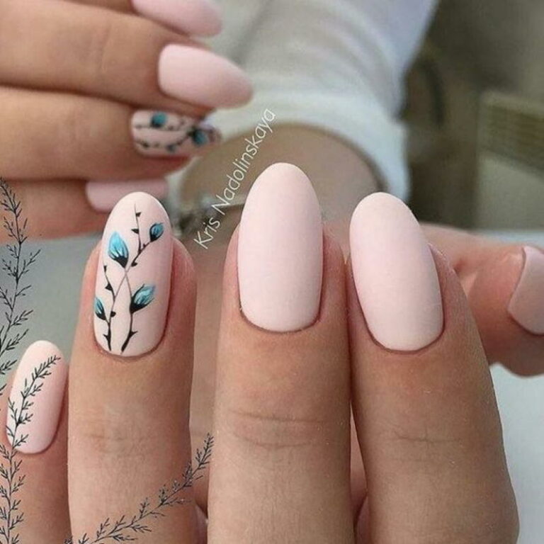 40 красивых идей нежного светлого маникюра - womenres.ru