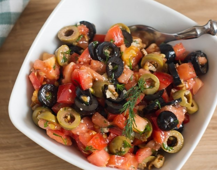 Бесподобный оливковый салат