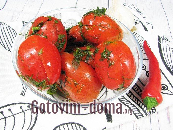 Быстрые помидоры в пакете с чесноком, рецепт (Здесь) с фото