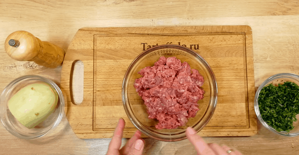 Мясные лодочки на сковороде: просто, сытно и вкусно