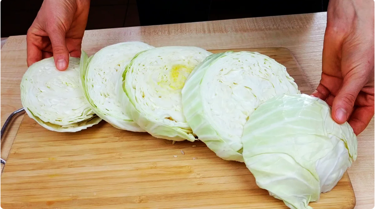 Шницели из капусты - простое, быстрое, вкусное блюдо разнообразит ваше меню